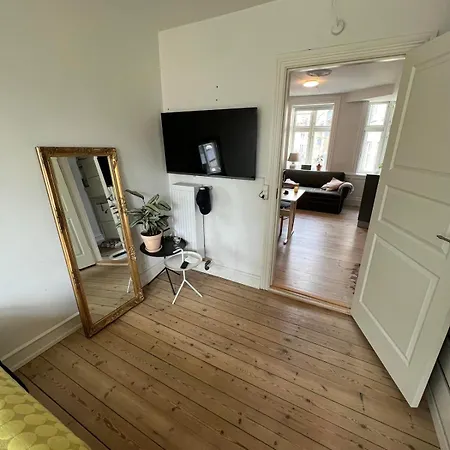 Lovely In The Heart Of Frederiksberg *